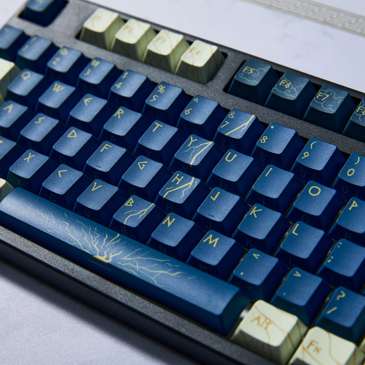 Zeus Fulgur Keycaps + Desk Mat Bundle